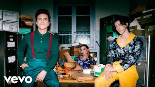 LORO Lyrics English Translation