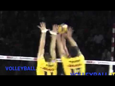 Superlega A1: Muro di Vettori su Juantorena. Il 14-14 del tie break