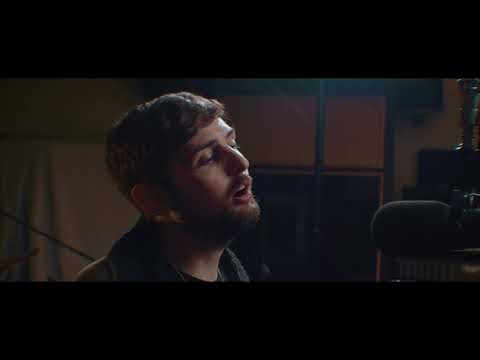 Leon Stanford - Broken But Complete (Live Session)