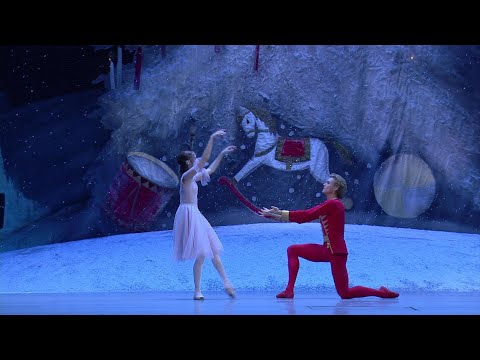 THE NUTCRACKER at Bolshoi - Part I - Tchaikovsky
