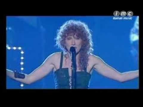 Fiorella Mannoia - Metti in circolo il tuo amore -Live