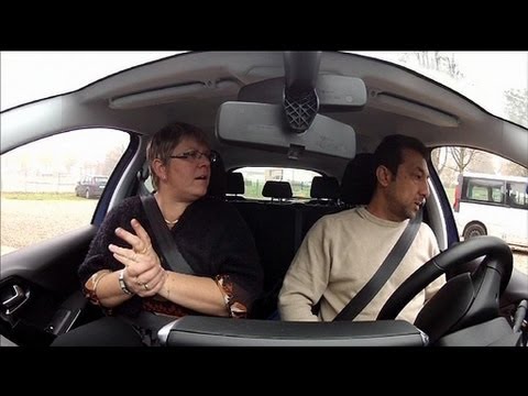 pourquoi la voiture cale