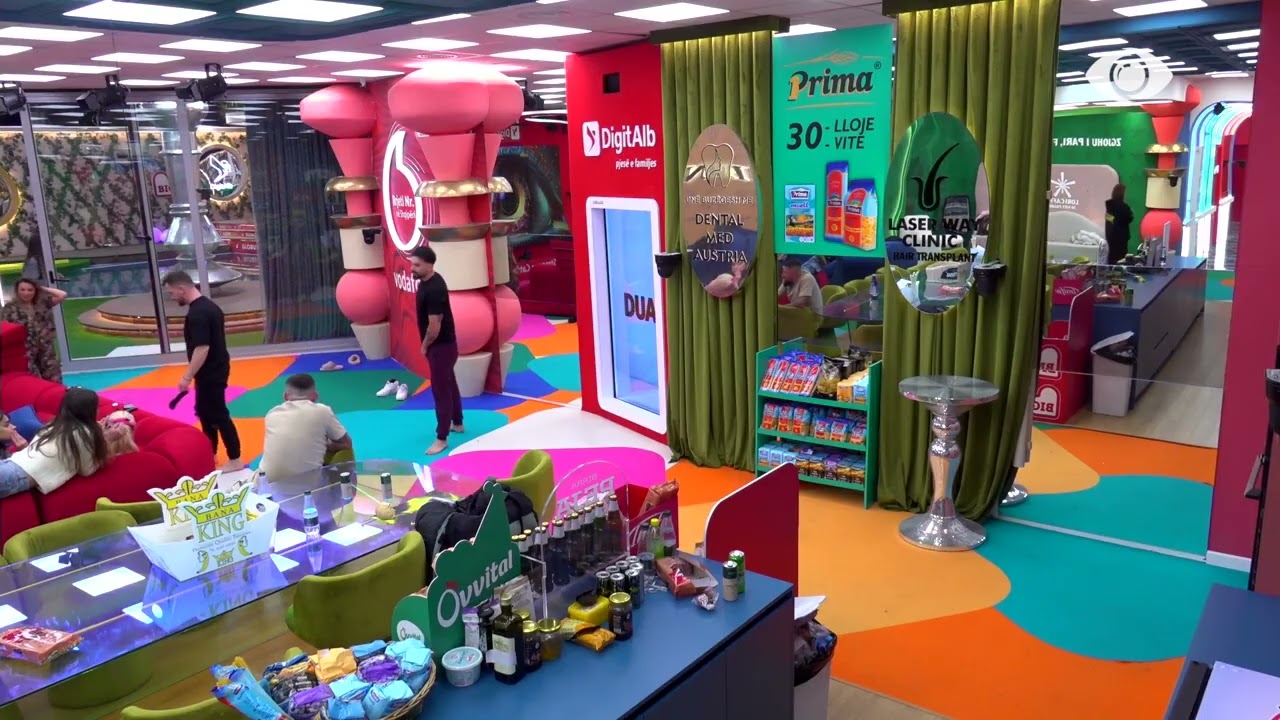 Banorët vijojnë të luajnë me njëri-tjetrin