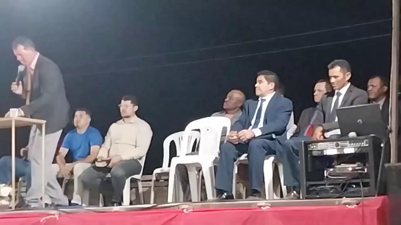 Culto no Jucurí sejam todos bem vindos em nome de Jesus ! Boa noite, a paz do Senhor  Jesus  à todos