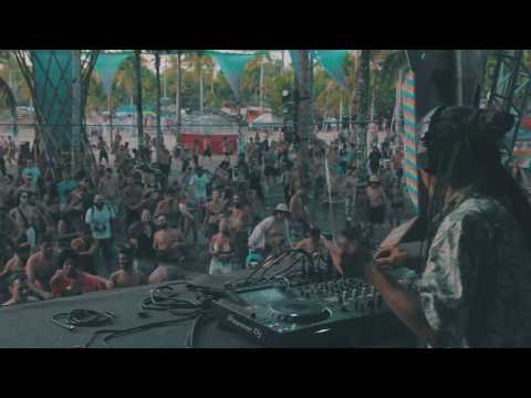 Rica Amaral - Universo Paralello 14