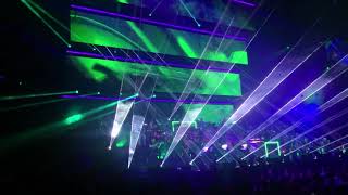 Pete Tong &amp; The Heritage Orchestra play Insomnia by Faithless, Ibiza Classics Live @ The O2