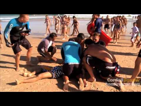 Réanimation suite à une noyade (Bondi Rescue)