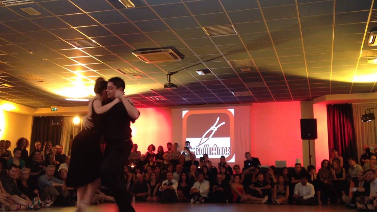 Carlitos Espinoza  Noelia Hurtado - Coqueta - Pisa