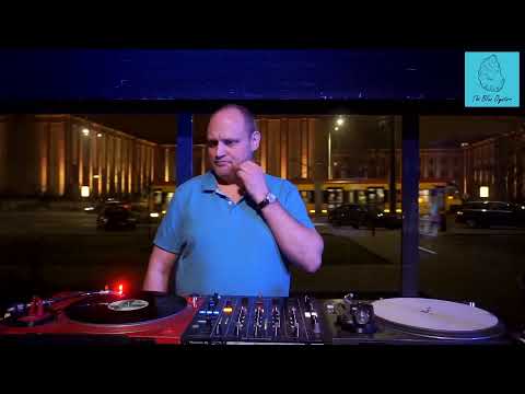 The Blue Oyster: Marcin G / 04.01 / 19 - 20