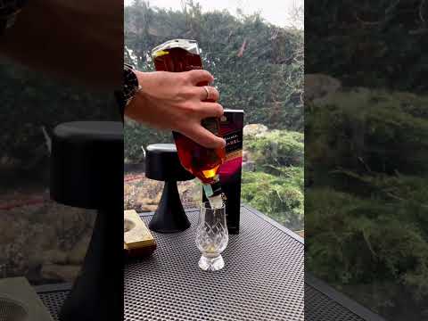 Johnnie Walker Black Label 12 Year Old Sherry Finish