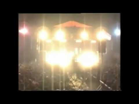 Iwan Fals feat Slank - Lembah Baliem live konser