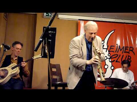 Intern. Swing All Stars play "Royal Garden Blues"