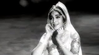 Aa Bhi Ja Rasiya - Classic Romantic Song - Phoolon Ki Sej