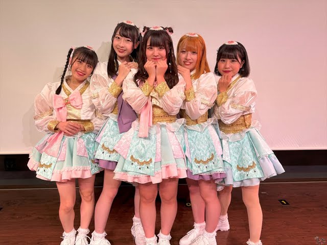 元仮面女子 立花あんながプロデュースするアイドル!『メノニューイヤー』がデビュー! オリジナル曲「RESTART++」を初披露! 目の保養になるファン続出! 2 YouTubeサムネイル