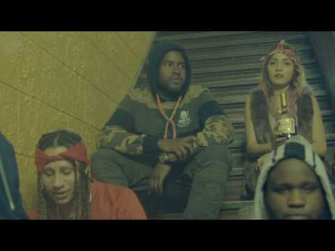 El Futuro Fuera De Orbita - Cuero & Gangster (Official Video) HD