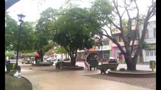 preview picture of video 'Roldanillo Valle del Cauca, una tarde de domingo - febrero 24 de 2013'