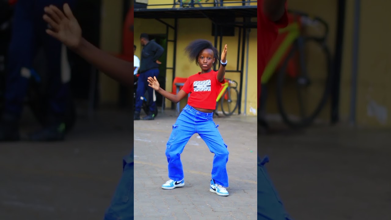 Shake it to the Max Boom dance challenge TikTok ✨trending