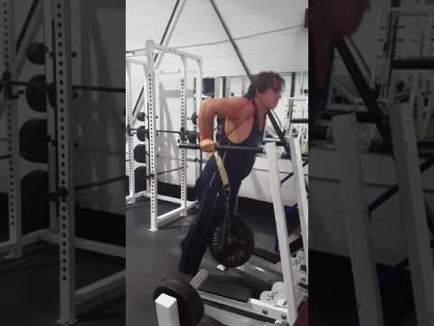 TRICEPS DIPS WITH WEIGHT BELT AND BAND RESISTANCE 💪