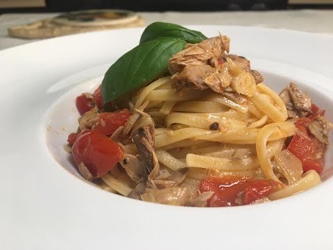 Spaghetti con Tonno e Pomodorini