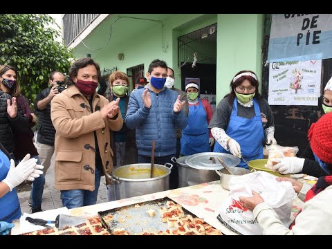En Villa Soledad el Gobernador visitó el comedor del movimiento Libres del Sur