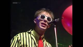 Toy Dolls - Nellie The Elephant (TOTP 1985)