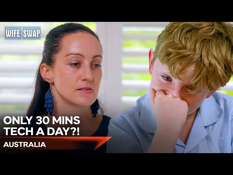 Strict Mom Bans Fortnite For Addicted Quadruplets! | S2 E5 | Wife Swap Australia