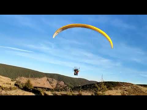 Borsa - zbor cu parapanta Airsports