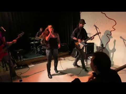 Daniela Godoy - Never Marry a Railroad Man (Live)