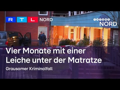 Bis Nachbarn den Geruch bemerkten! Monatelang lebte Luca mit einer Leiche unter der Matratze