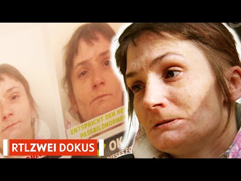 Carolas Ausweis seit einem Jahr abgelaufen! | Armes Deutschland | RTLZWEI Dokus