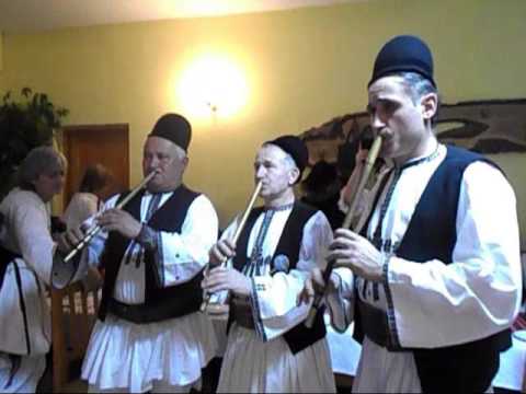 Sezatoare la Pensiunea Faur Petresti Ianuarie 2015 :)