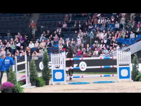 Carlo van Klapscheut 145 LR CSI5*-W Stuttgart 