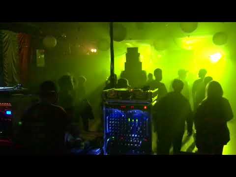 Rebel Mike @ Bloom (MB) Italy - Benidub - "Reconquering Lion" (Echotronix) & RasTeo - "Entah"