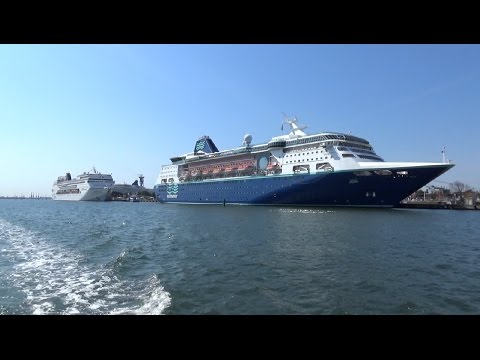 Hafenrundfahrt WARNEMÜNDE mit 3 Kreuzfahrtschiffen am 2.8.2015