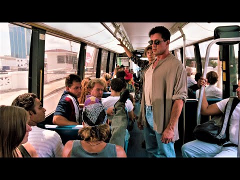 Lo Specialista - Quel Posto è Mio... (Rissa in Autobus) (HD)