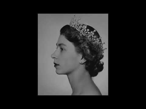 Queen Elizabeth Dubonnet cocktail