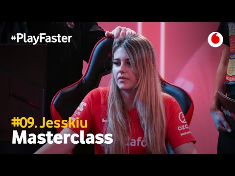Jesskiu nos enseña cómo jugar el rol de ADC en League of Legends #PlayFasterJesskiu