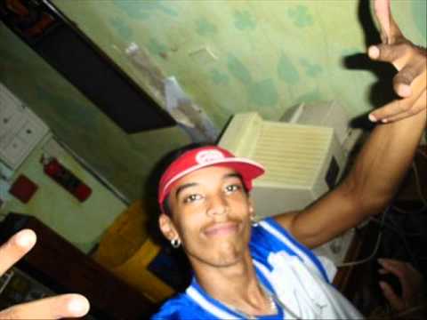 mc ardilla ft. la zaga y canserbero - explota el micro