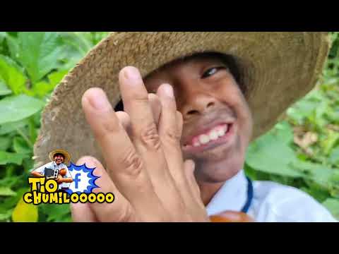 Uncle Chumilo in his childhood with drums and jorjais🤣