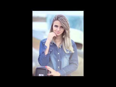 Coladinho Em Mim video