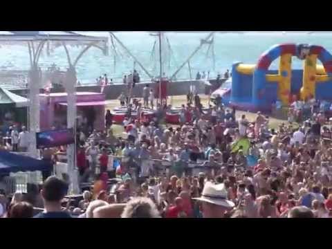 Rhythm of the 90's - Insomnia - Southsea Bandstand -10/08/15