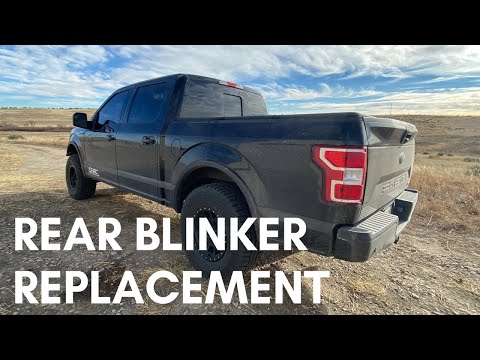2018 Ford F 150 : replacing/change the rear turn signal bulb