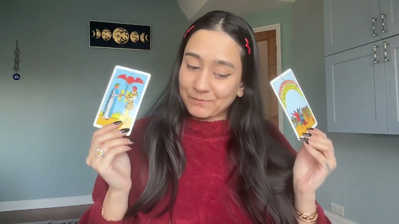 ❤️ SOMEONE LOVES YOU MADLY AND IN SECRET!! BUT THEY WILL DO THIS... ⚠️