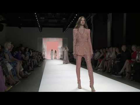 Badgley Mischka Glam-Runway Collection
