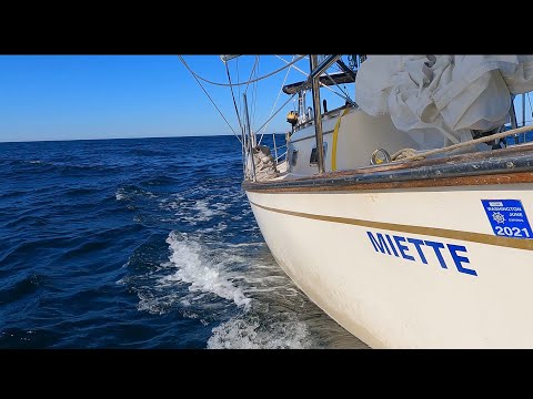 Sailing from Pillar Point to Monterey Bay (ep. 11)