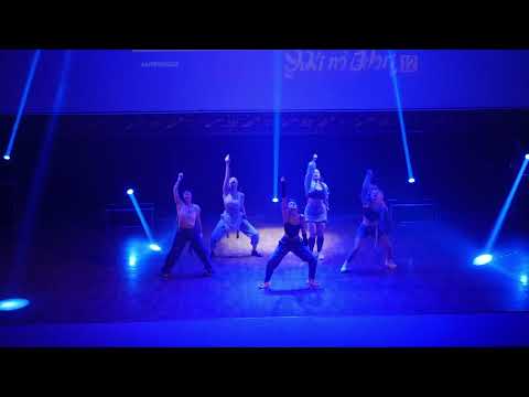 3 3 T 316  GROWL   LE SSERAFIM   ANTIFRAGILE