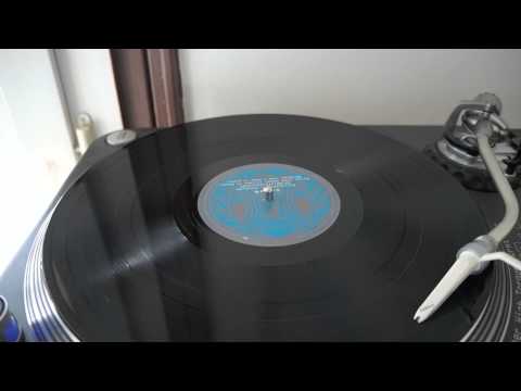 Acidz 01 - B1 - Sifres vs Makko - In Your Face!