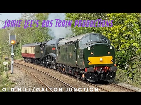 37521 hauls 4498 (60007) Sir Nigel Gresley through Old Hill and Galton Junction