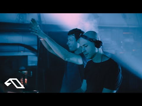 MXV, Jody Wisternoff & James Grant - Pursuit Of Happiness (Live from Printworks, London)