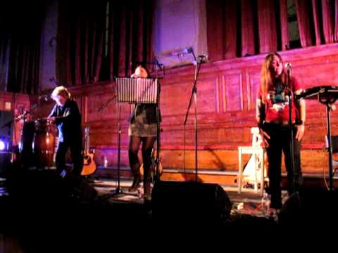 Thea Gilmore - Mainstream (Cecil Sharp House, London, 04/02/2012)